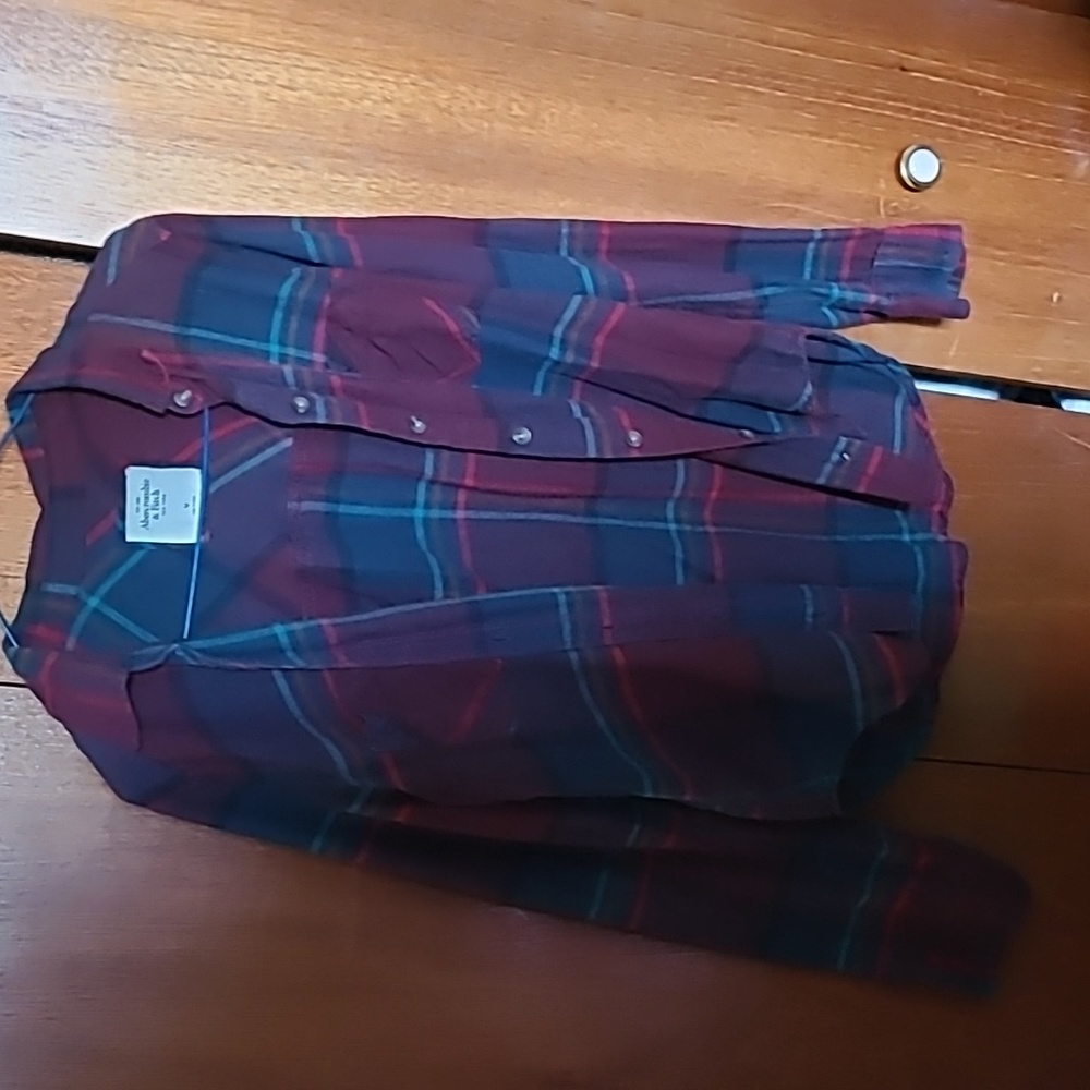 Abercrombie & Fitch size M plaid shirt